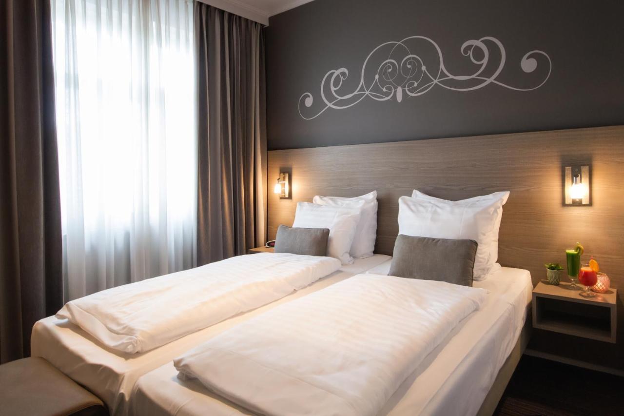 Grand Hotel Monopole Valkenburg aan de Geul Esterno foto